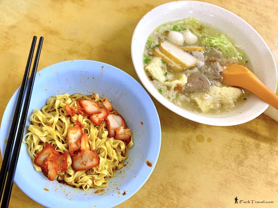 Restoran Kiang (十五楼阿坚): Dry noodle (特制干面) with add-on ingredients