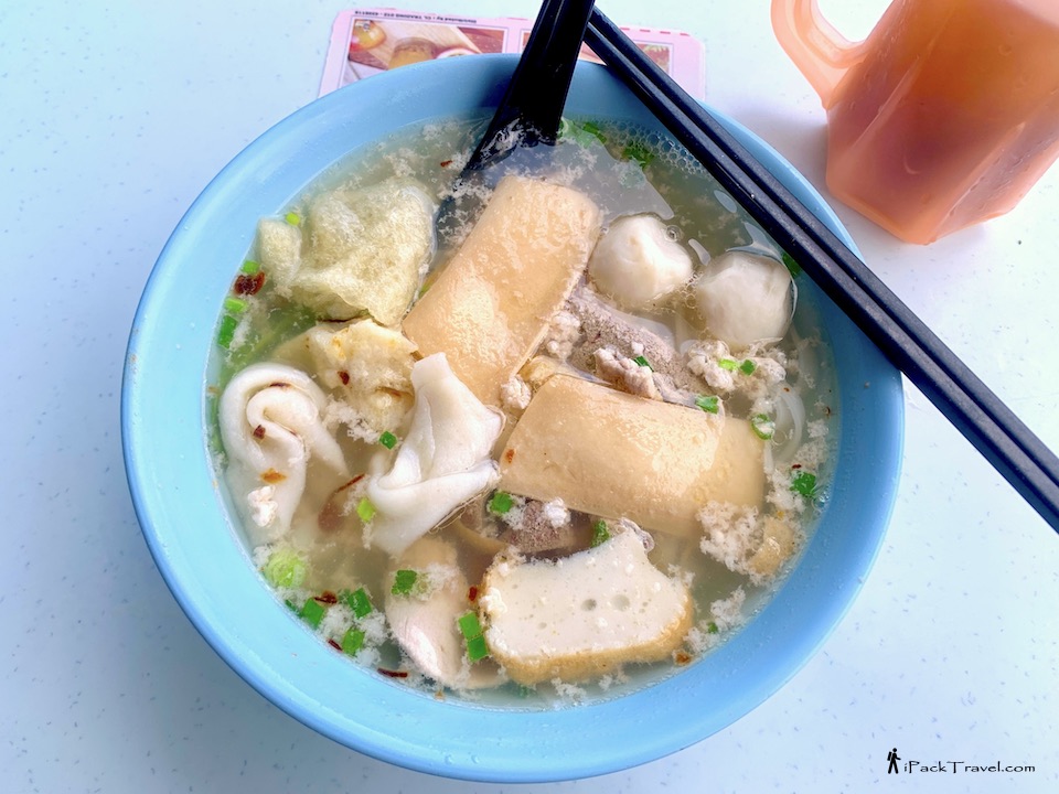 Restoran Kiang (十五楼阿坚): Kway Teow soup (粿条汤) with add-on ingredients