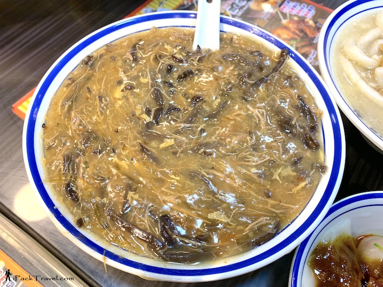 Block 18 Doggie's Noodle (十八座狗仔粉): Faux Shark’s Fin Soup with Shredded Duck (招牌火鸭翅)