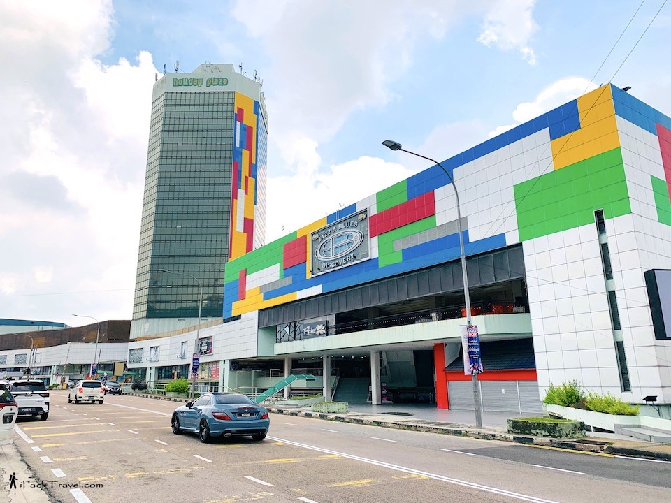 Johor Bahru Bus: Holiday Plaza
