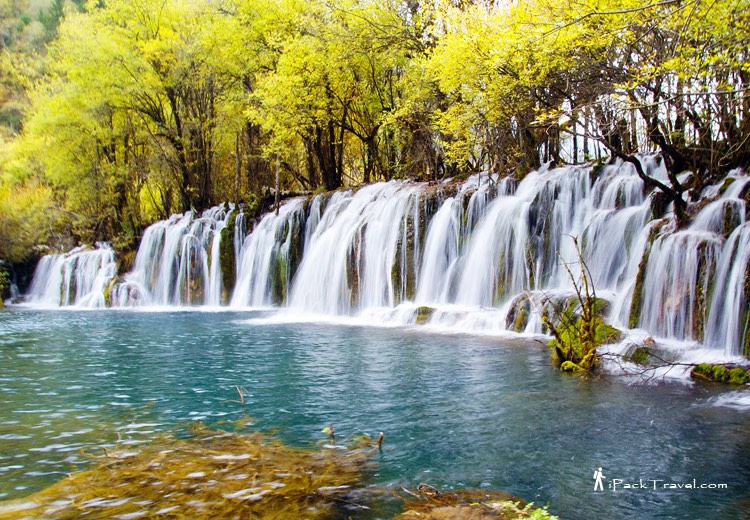 Jiuzhai Valley (九寨沟): Arrow Bamboo Waterfall (箭竹海瀑布)