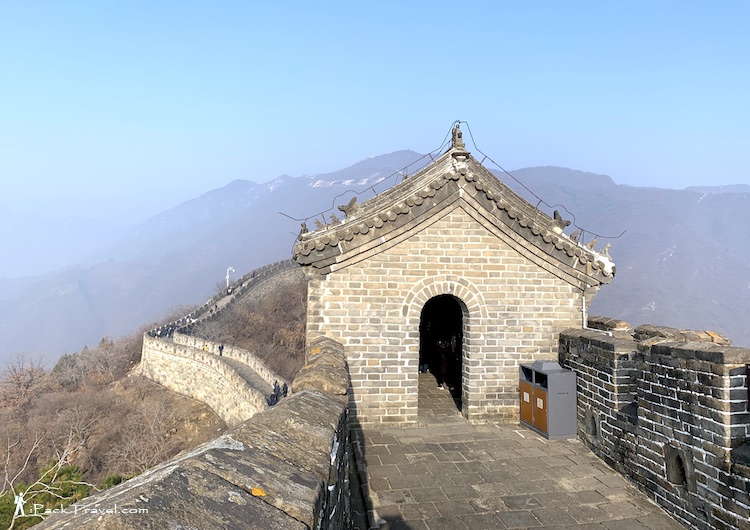 Mutianyu Great Wall (慕田峪长城): Unknown structure between Towers 14 and 15