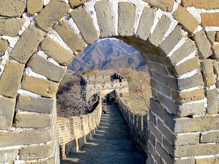 Mutianyu Great Wall (慕田峪长城): Exit to Tower 11