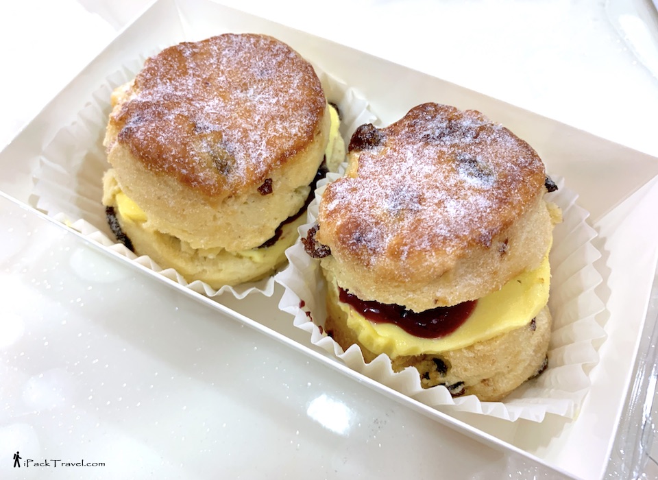 Verbena Pastry & Bakery: English scone x 2
