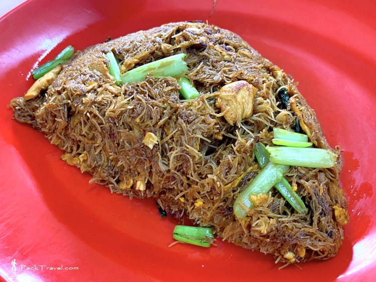 Restoran Ah Kaw (亚九咖喱鱼头店): San Lou Mee Hoon (三楼米粉)