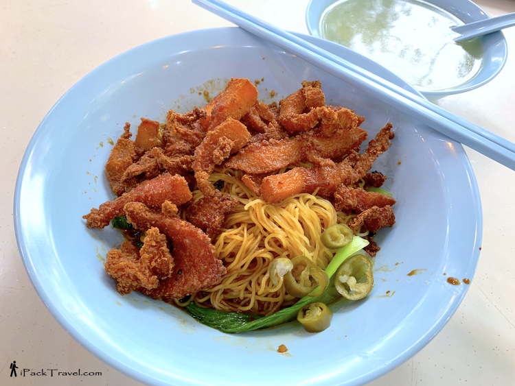 Bing Fang Wanton Noodle (丙坊云吞面): Fermented Beancurd Crispy Pork Noodle (南乳炸肉面)