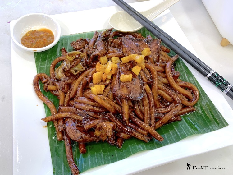 Empurau Kopitiam (忘不了.南洋咖啡店): Kuala Lumpur Hokkien Mee (吉隆坡福建面)