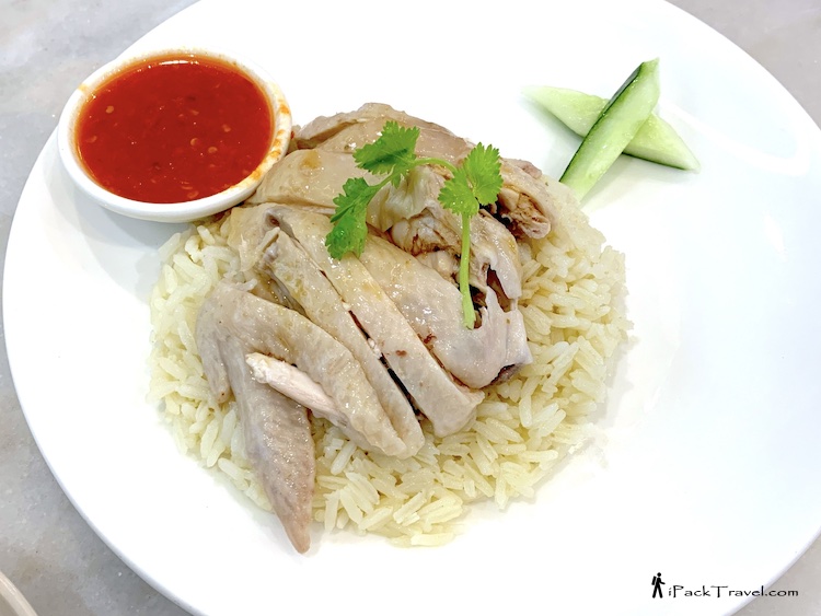 Empurau Kopitiam (忘不了.南洋咖啡店): Poached Chicken Bento (白鸡便当饭)