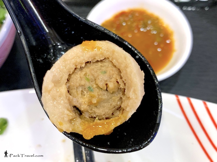Go Noodle House (有间面馆): Bursting Meatball (镇店爆浆丸)