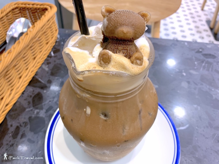 Nan Yang Dao (南洋岛): Bear Iced Coffee (小熊冰镇咖啡冰)