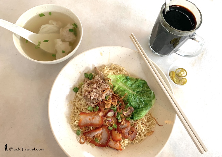 Tai Hong Kopitiam (大丰擂茶): Sarawak kolo mee (哥罗面)