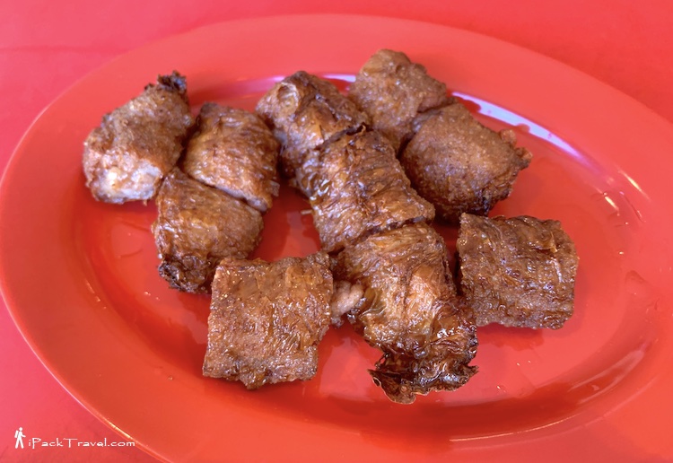 Tien Tien Wan Tan Mee (天天好面): Chinese meat roll