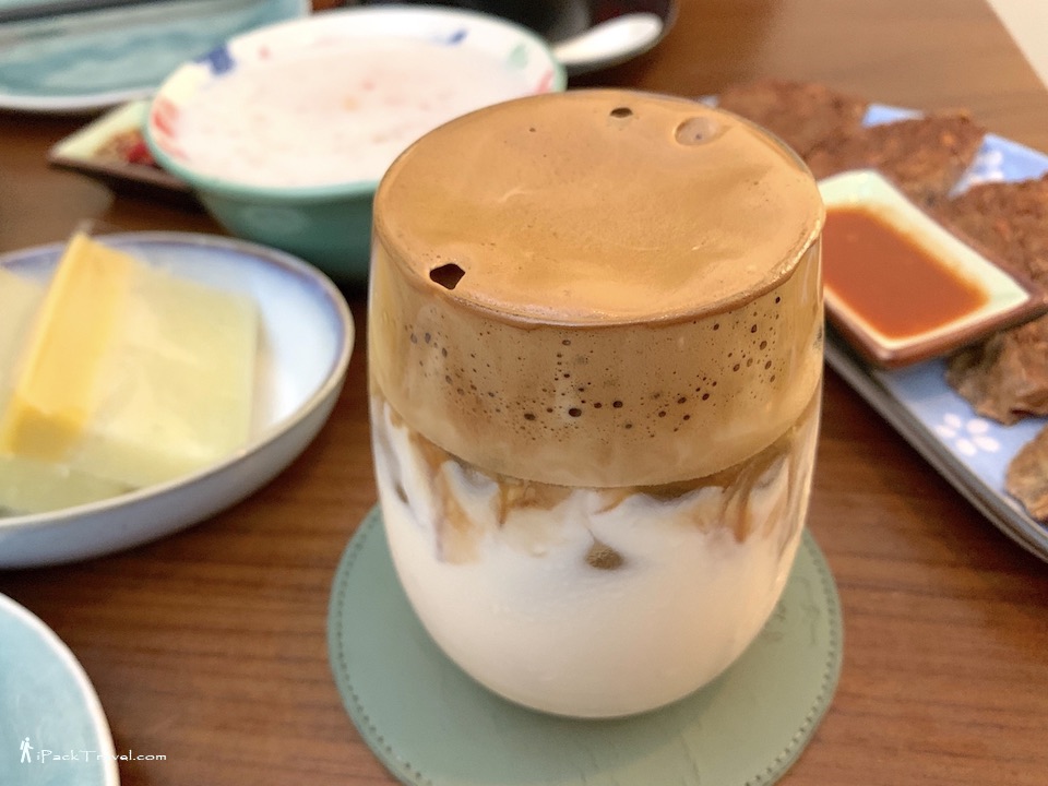Coffee Story: Hand-Beaten / Dalgona Coffee (手打咖啡)