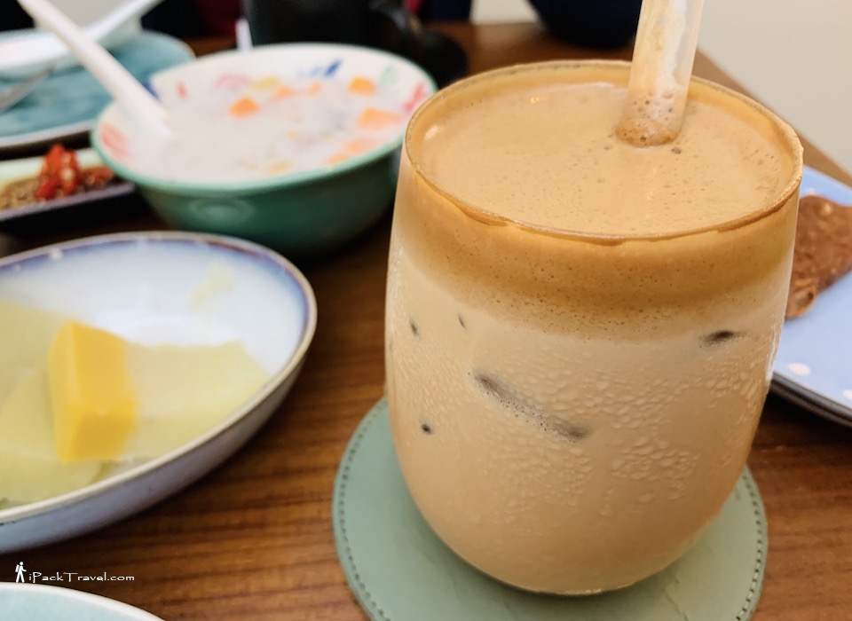 Coffee Story: Hand-Beaten / Dalgona Coffee (手打咖啡)
