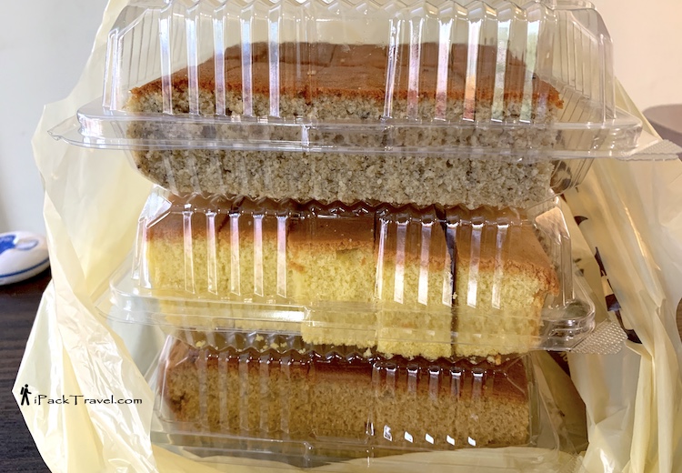 Hiap Joo Bakery (协裕面包): Banana, butter & coffee cakes
