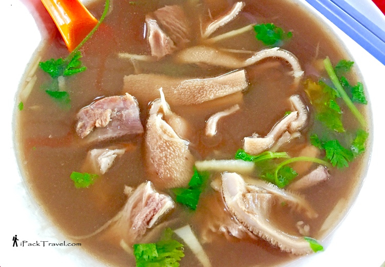 Hong Wen Mutton Soup (红炆羊肉汤): Lamb tripe with meat