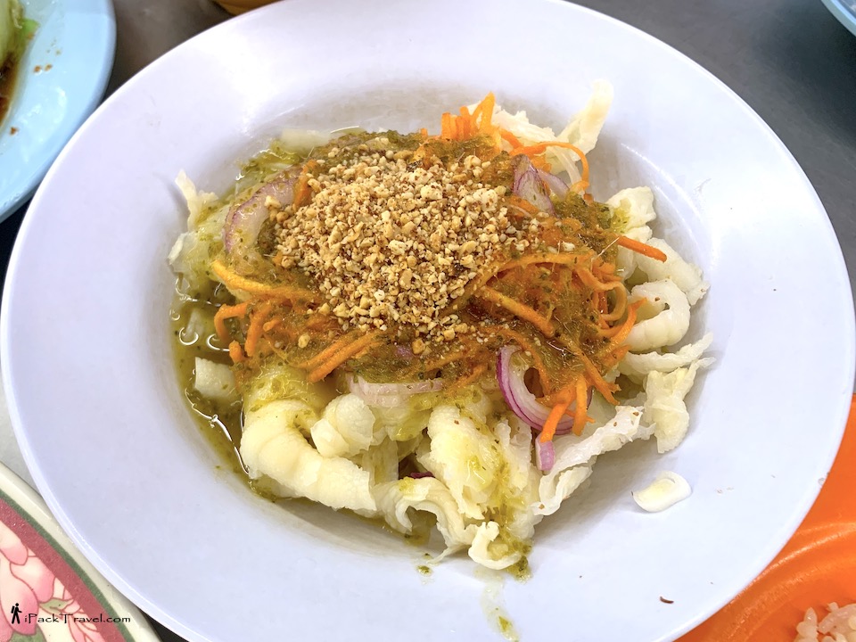 Restoran Tauge Ayam Lou Wong (老黄芽菜鸡沙河粉): Thai-style Chicken Feet (泰式玻璃鸡脚)