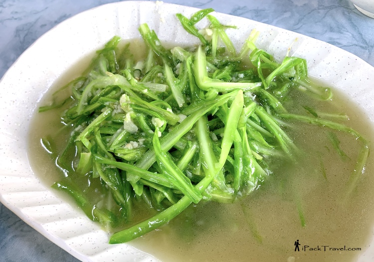 Seng Steam Fish (成蒸鱼与肉骨茶餐馆): Qing long cai