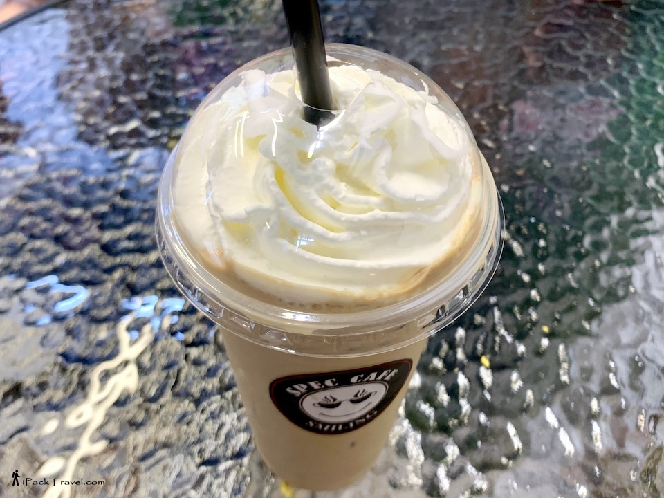 Spec Cafe: Signature Musang King Durian White Coffee (招牌猫山王榴莲白咖啡)