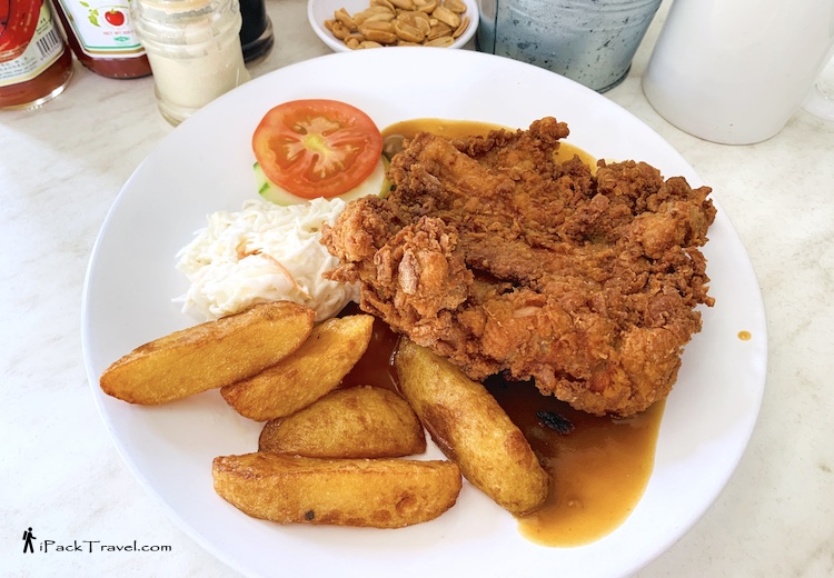 IT Roo Cafe: Crispy Chicken Chop