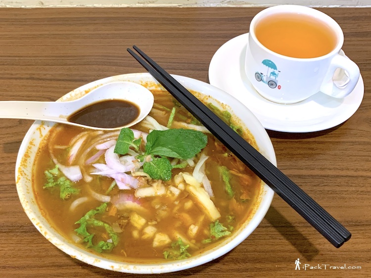 Penang Road Famous Teochew Chendul: Assam laksa & nutmeg juice