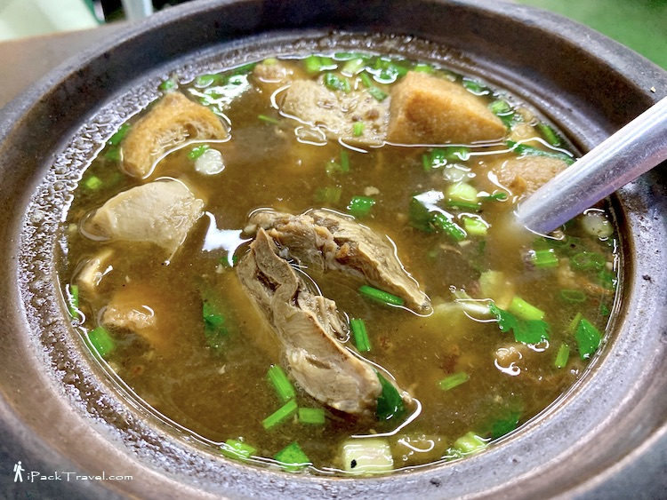 Triple K Cafe (牛肉面家): Lamb Brisket Pot