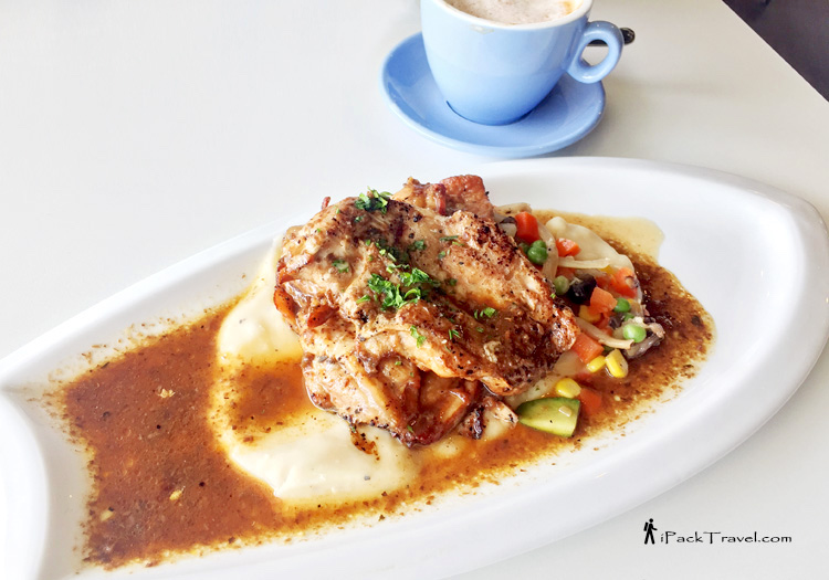 Cuppafield Cafe: Pan-Seared Chicken