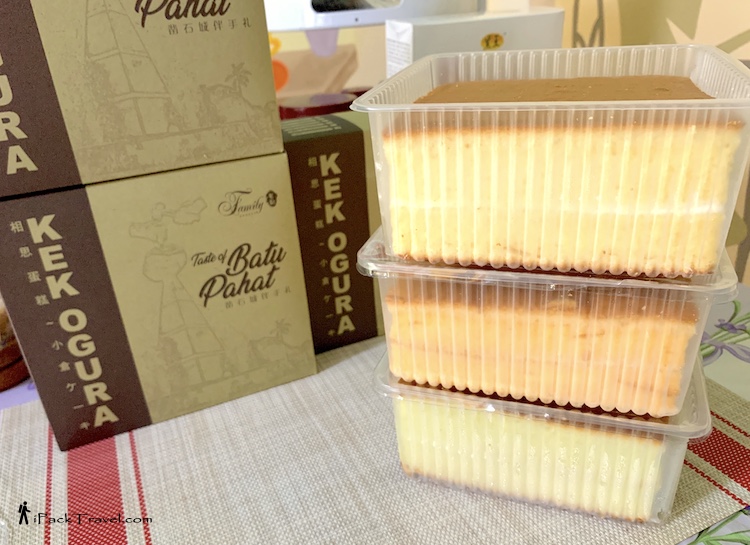 Family Pastry Shop: 3 x Ogura cake