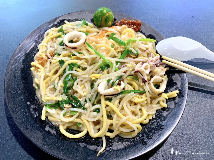 Li Xing Fried Hokkien Prawn Mee (利兴炒福建虾面): Fried Hokkien prawn mee