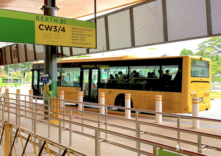 Singapore-Johor Bus: CW3 / CW4 to Pontian