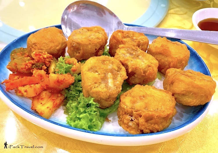 Swatow City (汕头城): Teochew-style Prawn Rolls (潮州虾枣)