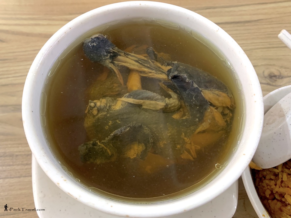Day Night Herbal Soup (日夜养身汤): Black Chicken Herbal Soup (黑鸡药材炖汤)